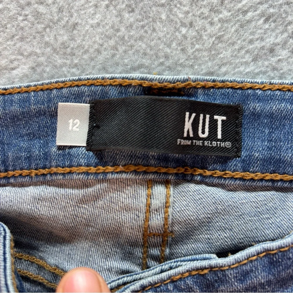 KUT Connie Ankle Skinny Jeans Womens 12 Whiskers Faded Washout Fray Holes Logo - Picture 4 of 12